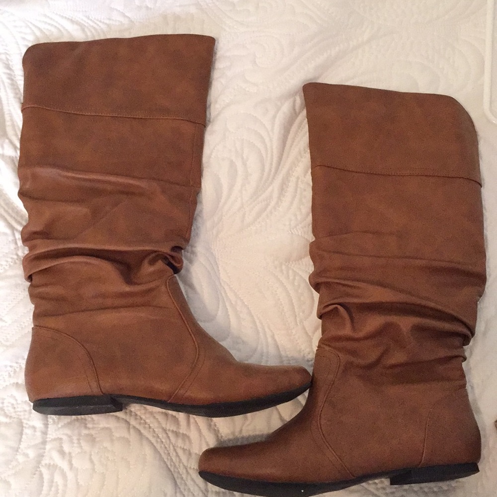 Brown boots